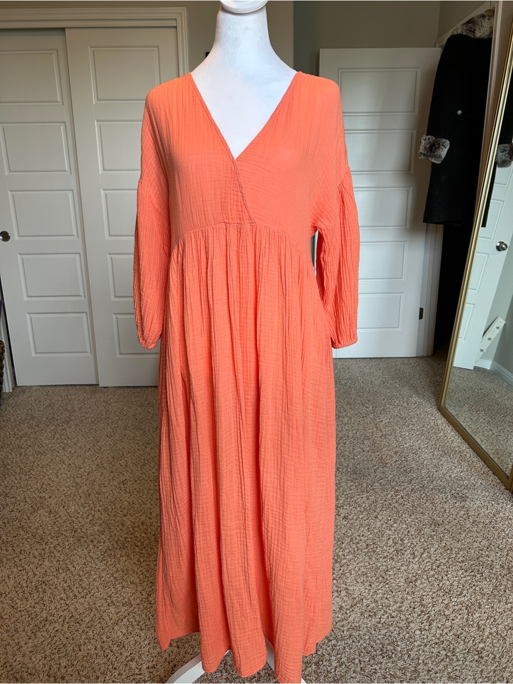MICHAEL STARS Isabella Empire Waist Midi Dress in Camilia Coral Size Small